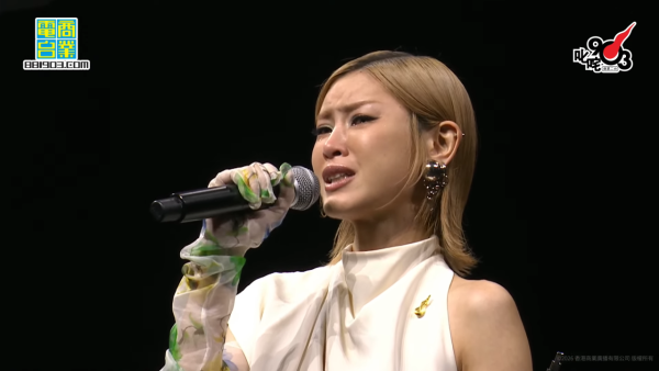 叱咤903頒獎禮2025｜Gin Lee李幸倪冧莊女歌手金獎 擊敗銀獎陳蕾再封后