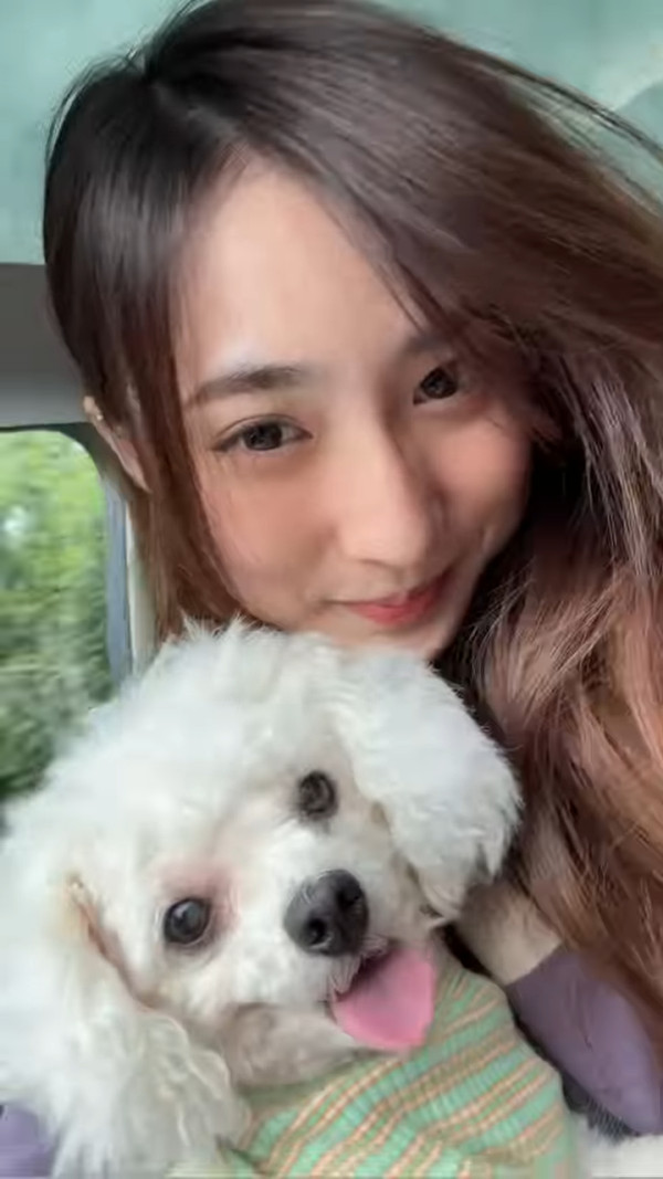 鍾柔美疑被踢爆假A0後扮冇事發生？首度蒲頭發聲10字回應反被鬧爆