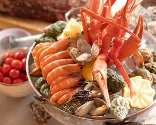 1月酒店自助餐優惠｜10大自助餐優惠推介：任食生蠔龍蝦/和牛海膽盛宴 買一送一/送AIA嘉年華門票