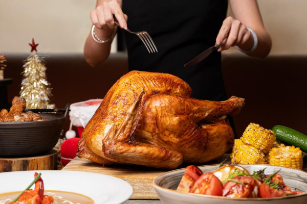 1月酒店自助餐優惠｜10大自助餐優惠推介：任食生蠔龍蝦/和牛海膽盛宴 買一送一/送AIA嘉年華門票