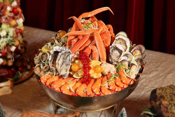 1月酒店自助餐優惠｜10大自助餐優惠推介：任食生蠔龍蝦/和牛海膽盛宴 買一送一/送AIA嘉年華門票