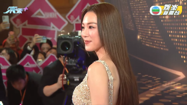 萬千星輝頒獎典禮2025｜紅地氈女星性感戰衣大晒冷！高清多圖逐個睇