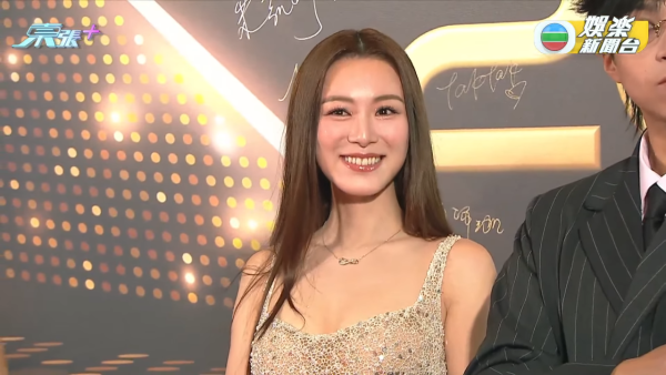 萬千星輝頒獎典禮2025｜紅地氈女星性感戰衣大晒冷！高清多圖逐個睇