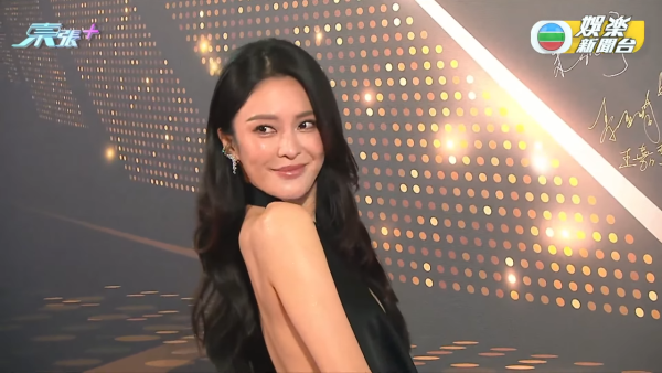 萬千星輝頒獎典禮2025｜紅地氈女星性感戰衣大晒冷！高清多圖逐個睇