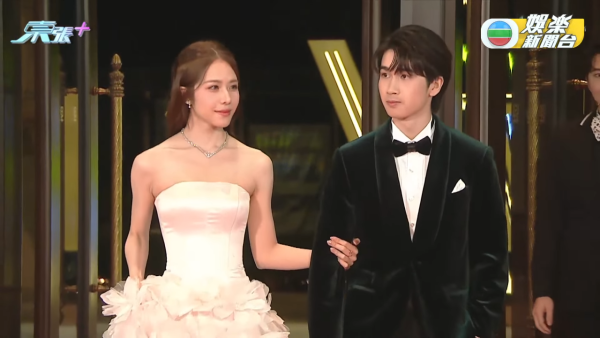 萬千星輝頒獎典禮2025｜紅地氈女星性感戰衣大晒冷！高清多圖逐個睇