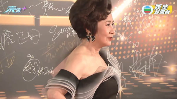 萬千星輝頒獎典禮2025｜紅地氈女星性感戰衣大晒冷！高清多圖逐個睇