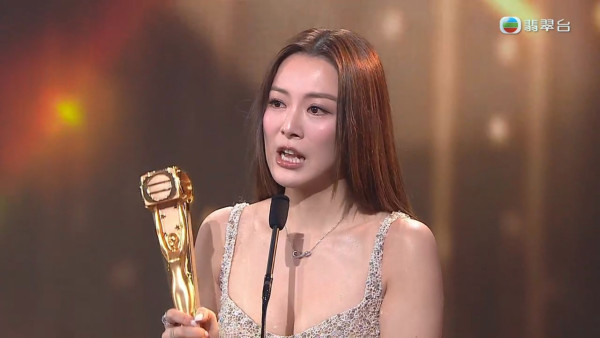 萬千星輝2025｜王敏奕大熱奪最佳女配角 力壓同劇勁敵龔慈恩高海寧
