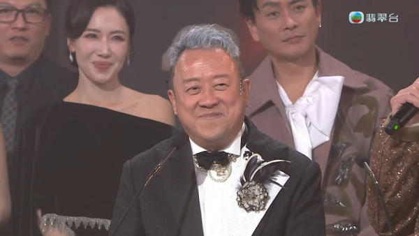 萬千星輝2025｜曾志偉正式離職TVB總經理 承認江郎才盡「喺呢個職位暫時退落嚟」