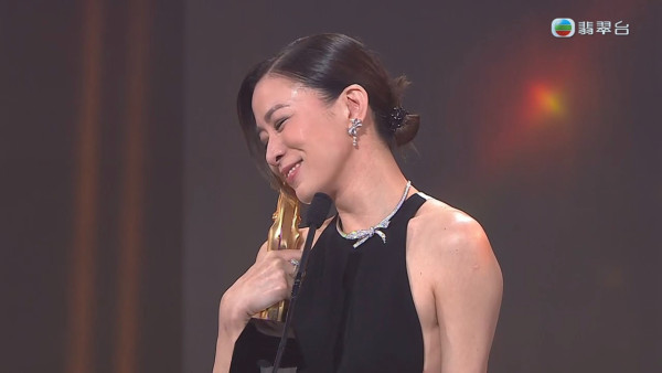 萬千星輝2025｜頒獎禮金人獎座身價曝光！原來係999.9千足純金 7位數天價驚人