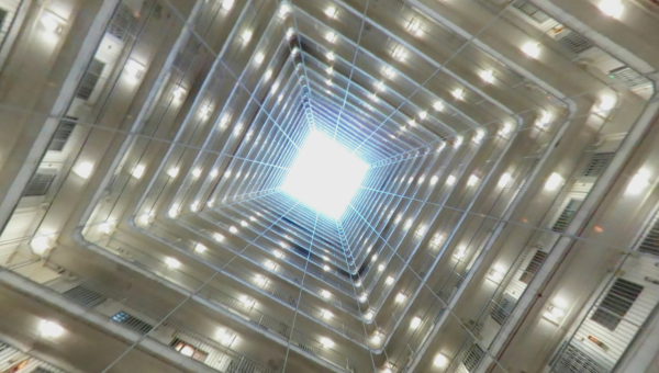 公屋二派｜港媽獲派「井字型」高層嚇到腳軟：睇到都怕！因1個安全隱憂決絕拒絕