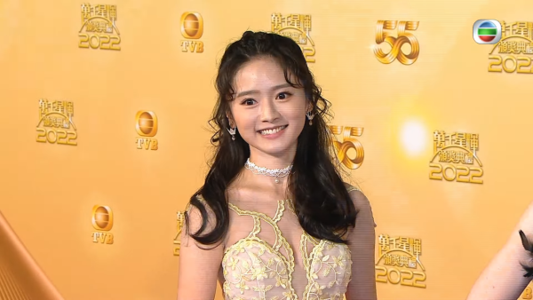 萬千星輝2025丨盤點8位缺席女藝人名單！有人徹底失寵？呢一位醜聞纏身焗住潛水