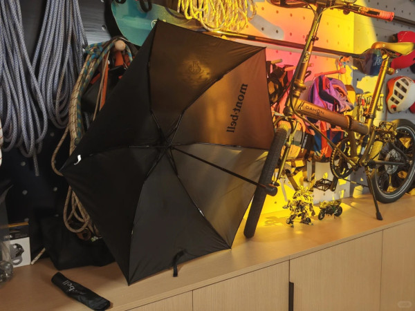 手掌咁細竟裝到電腦！mont-bell納米背囊爆紅 網民激讚5大優點：不痛膊頭百寶袋