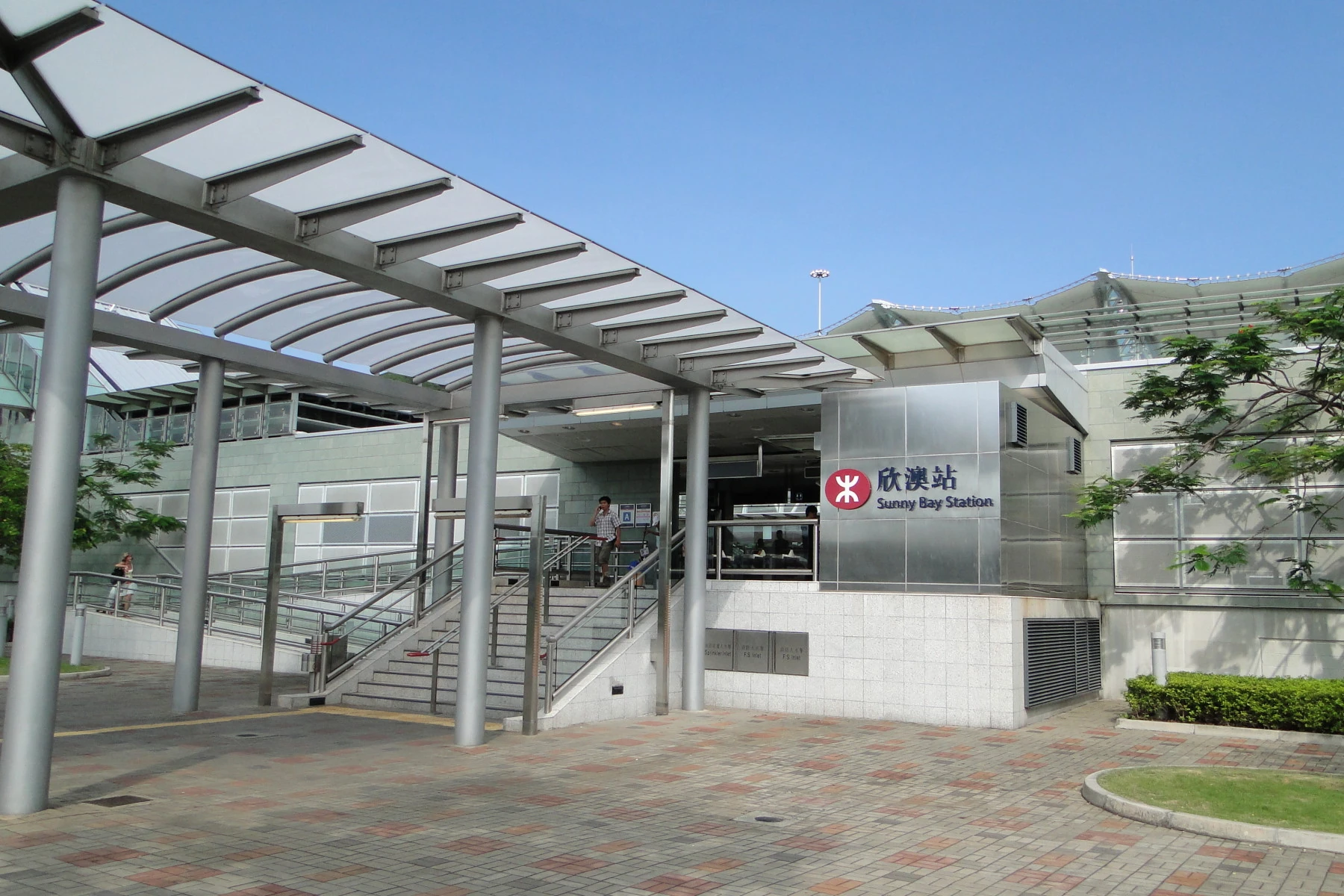 網友熱議「全港最少人地鐵站」，大水坑站、顯徑站、欣澳站、石硤尾站等都有上榜。圖片來源：網上圖片