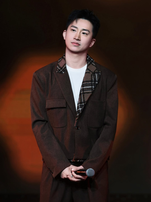 Google香港2025年度熱搜榜出爐!呢位凍齡男神登本地娛樂名人榜首