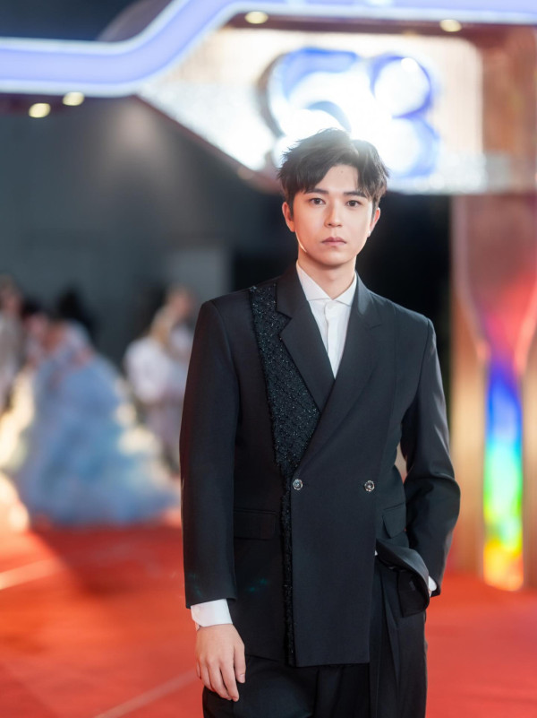 陳庭欣分手後生活被指打回原形！搬回500呎蝸居 驚傳被呢位《東張》男神力追？