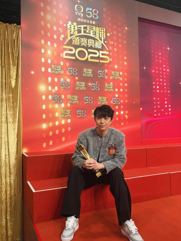 陳庭欣分手後生活被指打回原形！搬回500呎蝸居 驚傳被呢位《東張》男神力追？