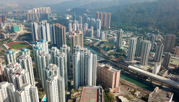 香港濕凍世界第一？外國人崩潰喊「地球上最凍的地方」網民揭2大原因勁過落雪