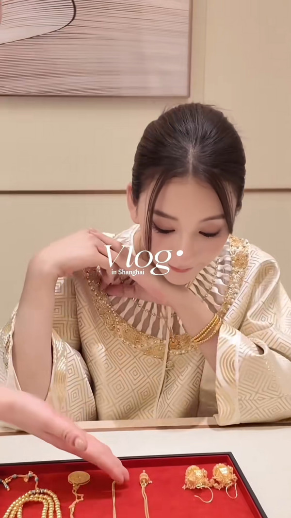 方媛拎20萬Hermès狂掃百萬金飾快狠準 買金唔睇價錢震撼網民：好似我去街市咁