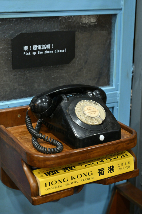 油蔴地警署展覽開幕！沉浸式重溫港產警匪片《無間道》、方中SIR等經典角色