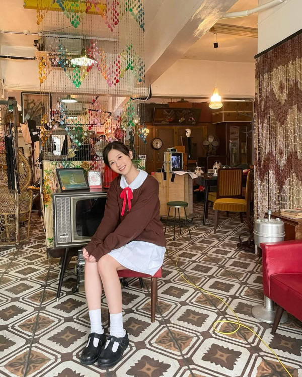 TVB最佳女新人倪嘉雯中大畢業照曝光！青澀容貌震撼網民：咁樣先係國民初戀