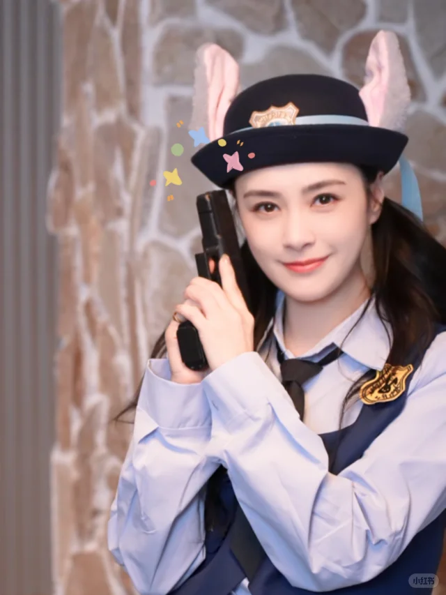 44歲阿嬌鍾欣潼無濾鏡生圖驚艷全網！零瑕疵神顏完勝精修圖獲讚「真人靚100倍」