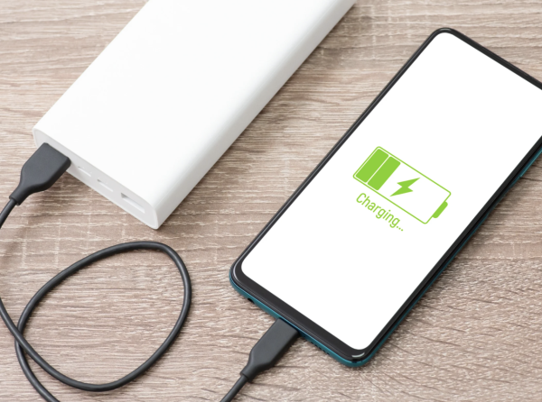 平替MUJI！3COINS電線收納包被搶瘋！尿袋火牛秒整齊電線不再打結 