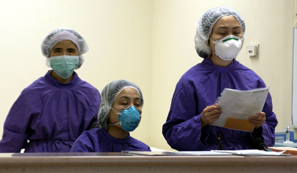 80後係最慘一代？網民列 3 大崩潰現況：買樓變追火車、職場被00後騎住