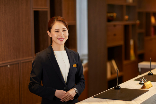 不想努力了？ 網民票選 6 大「真・躺平」荀工 唔講人工只求 WLB【呢份工可以全日煲劇？】