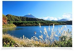 來源:山中湖観光協会 來源:山中湖観光協会