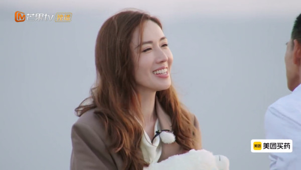 李施嬅含淚卑微道歉選擇與車崇健復合 網民嬲爆受盡折磨仍回頭：以後就後悔