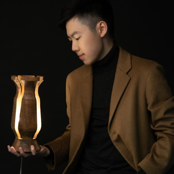 TVB新聞女神林婷婷結婚！老公身份曝光同為主播！低胸婚紗出嫁晒婚照：餘生請多多指教