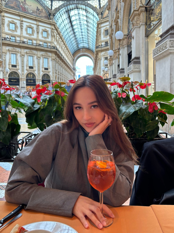 2025年度IG最吸金明星KOL排行榜出爐！5大香港女頂流橫掃頭5位！MIRROR全員出局