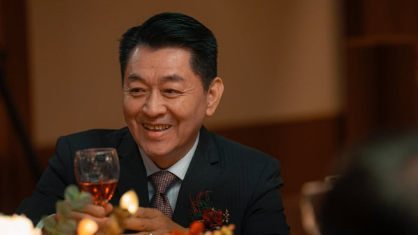 雙囍電影｜余香凝首搭劉冠廷拍賀歲片年初十新年上映《孤味》導演全新力作