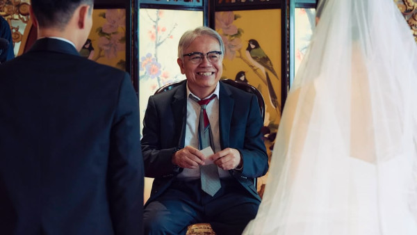 雙囍電影｜余香凝首搭劉冠廷拍賀歲片年初十新年上映《孤味》導演全新力作