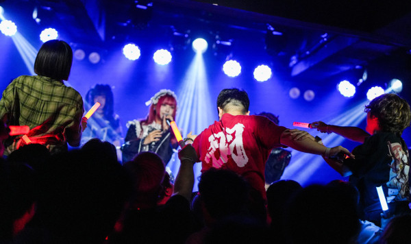 香港地下偶像【後篇】 不只狂歡與夢想 對抗失落時代的地偶文化