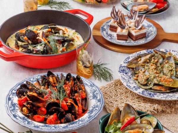 尖沙咀港威酒店自助餐買一送一！人均$251起 任食龍蝦鉗/大蝦/雪蟹腳/烤西冷牛肉/烤豬肋骨