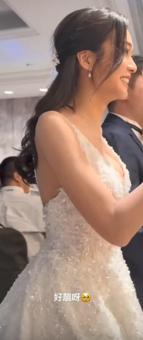 再有女神級新聞主播結婚封盤！婚禮現場曝光低胸婚紗盡展好身材！3對龍鳳鈪閃爆出嫁
