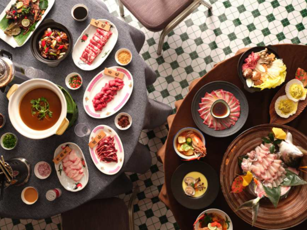 Ritz-Carlton酒店自助餐突發買二送二！任食生蠔／蟹腳／龍蝦／Gelato (附搶購連結)