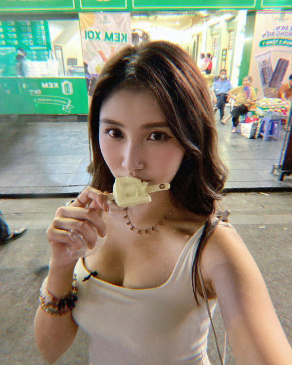 沈殷怡超Deep V跳撒嬌舞「晃動」狂震 紅色低胸戰衣晒5吋事業線極震撼