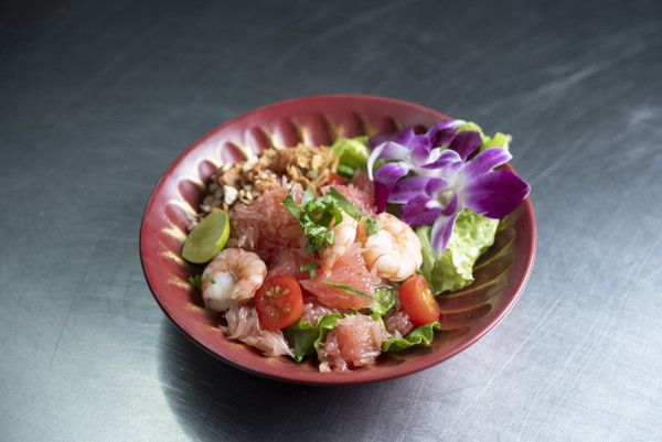 銅鑼灣新開街頭風味泰國菜  由前賭王專屬餐膳主理！招牌泰北咖哩湯面