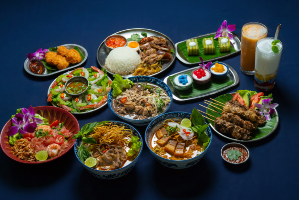 銅鑼灣新開街頭風味泰國菜  由前賭王專屬餐膳主理！招牌泰北咖哩湯面