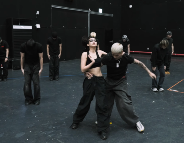 圖: YouTube@JENNIE 圖: YouTube@JENNIE