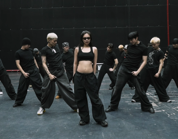 圖: YouTube@JENNIE 圖: YouTube@JENNIE