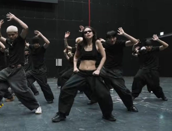 圖: YouTube@JENNIE 圖: YouTube@JENNIE