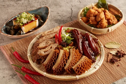 結業潮｜台式火鍋「犇殿」撤出將軍澳東港城！現場圍板招租 全港僅剩2分店食客嘆：好可惜