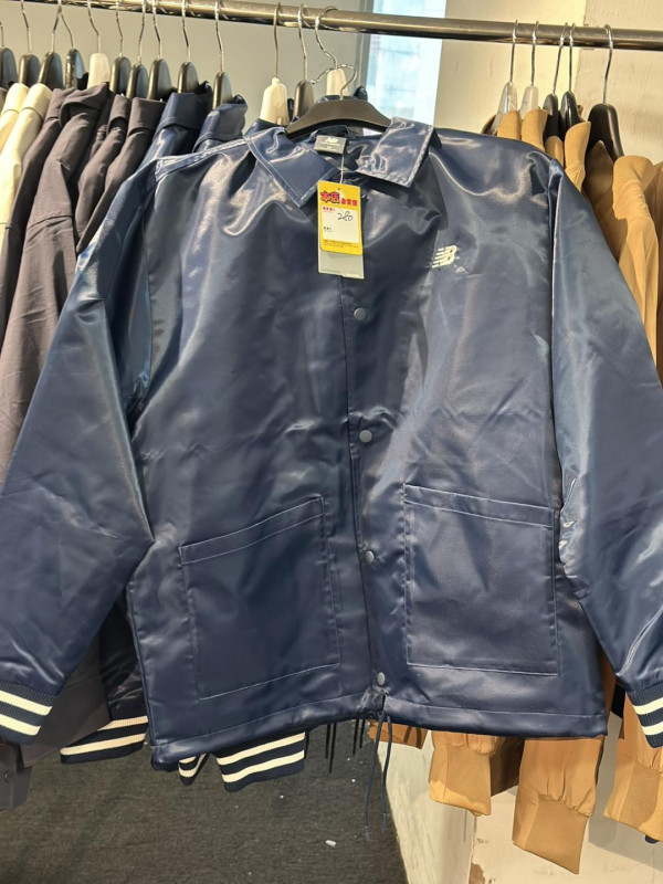 銅鑼灣時代廣場馬拉松開倉低至2折！adidas/Nike/new balance/arena運動鞋特賣！指定品牌買2送1！