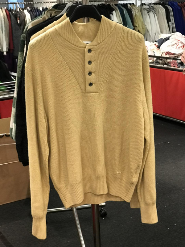 銅鑼灣時代廣場馬拉松開倉低至2折！adidas/Nike/new balance/arena運動鞋特賣！指定品牌買2送1！