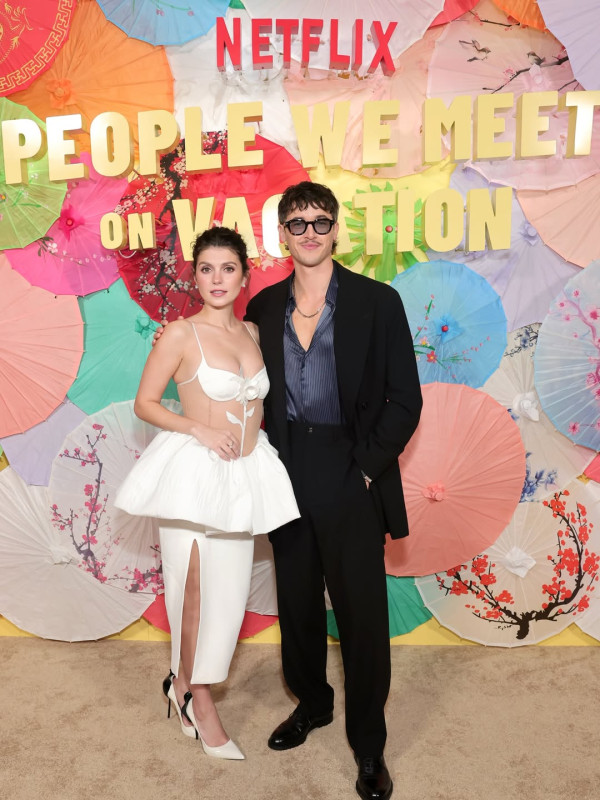 Netflix1月片單推薦｜17部影集/電影/實境節目必睇：怪奇物語結局/今天開始是人類/單身即地獄5