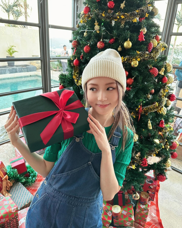 Yanny婚禮Super Girls合體失敗五缺二！恭喜都慳返？Heidi一舉動贈慶證明早已決裂