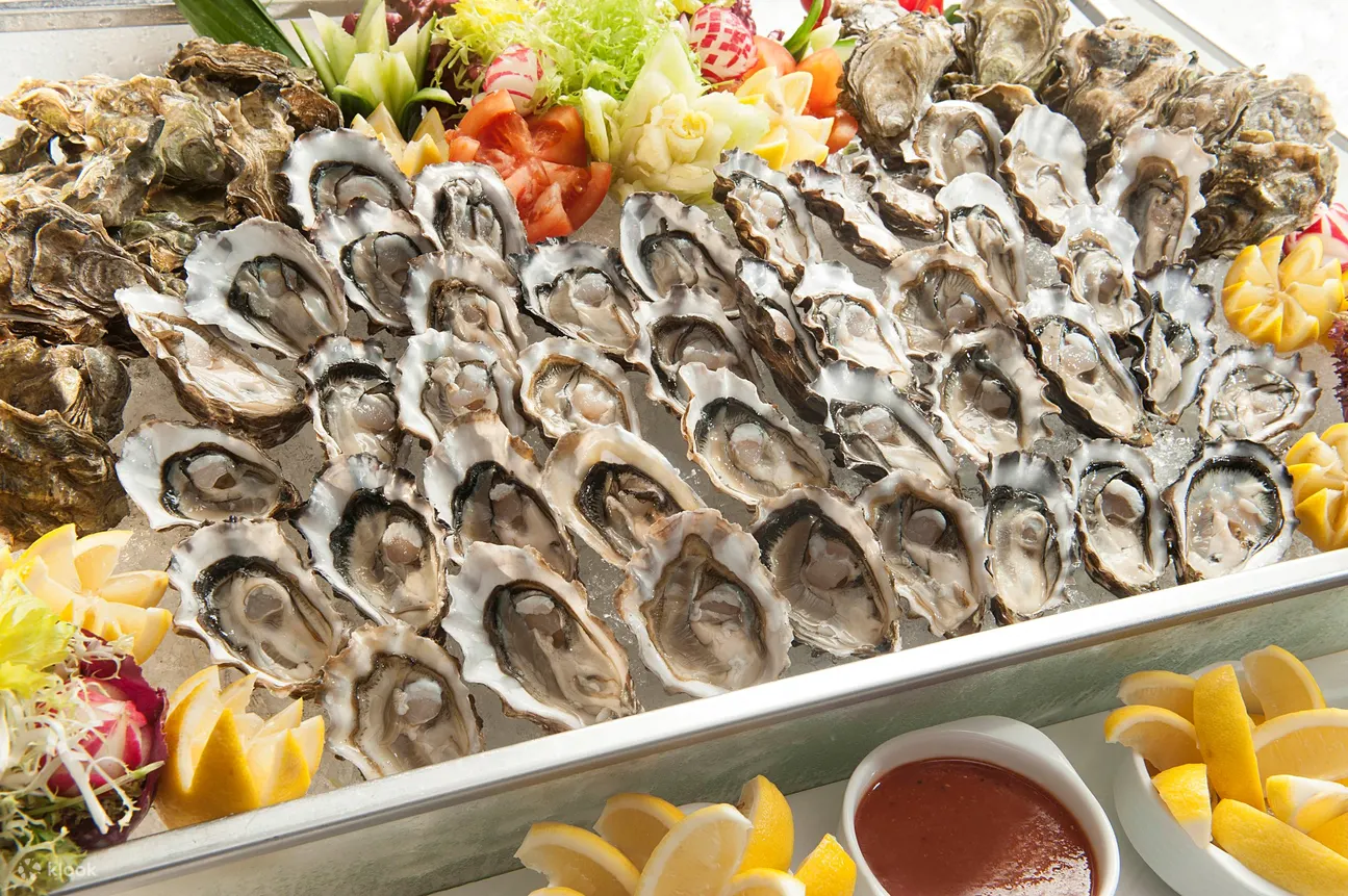 港島海逸君綽酒店自助餐買1送1！人均$276起 2.5小時任食生蠔/鮑魚/蟹腳/燒羊脾